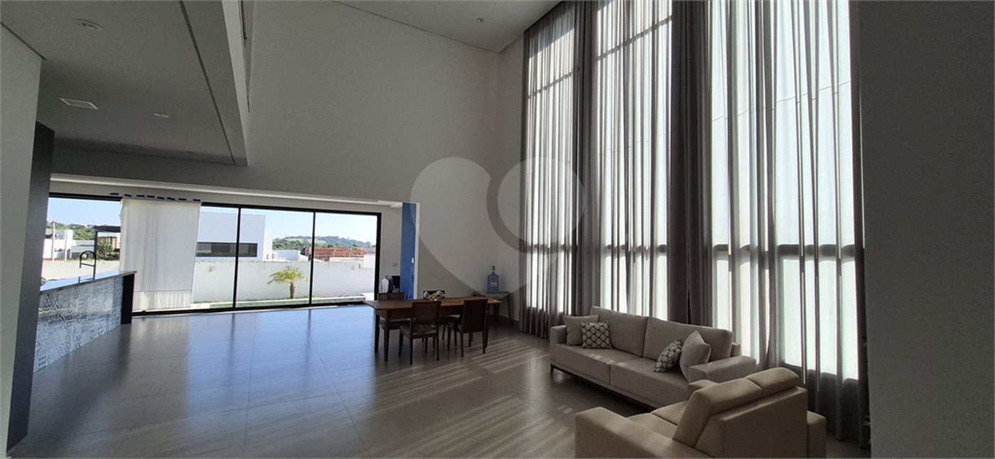 Casa à venda com 3 suítes no condomínio Residencialsaint Paul, Itu - SP
