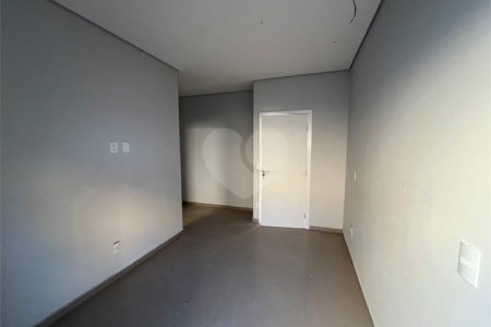 Casa à venda com 3 suítes no condomínio Horto Florestal Villagio, Sorocaba - SP