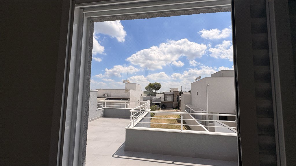 Casa à venda com 4 quartos, sendo 1 suíte,  no condomínio Villagio Milano, Sorocaba - SP
