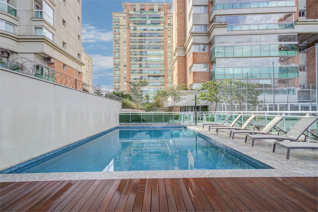 Apartamento à venda com 4 suítes em Brooklin Paulista, São Paulo, SP