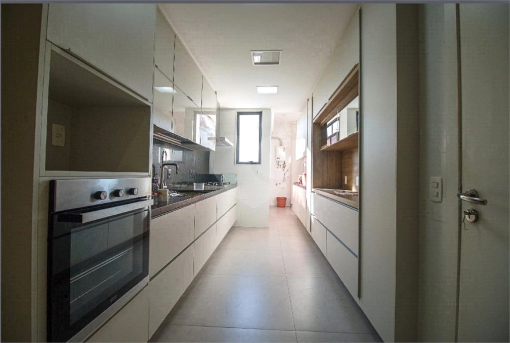 Apartamento à venda com 4 quartos, sendo 2 suítes,  em Tijuca, Rio de Janeiro, RJ
