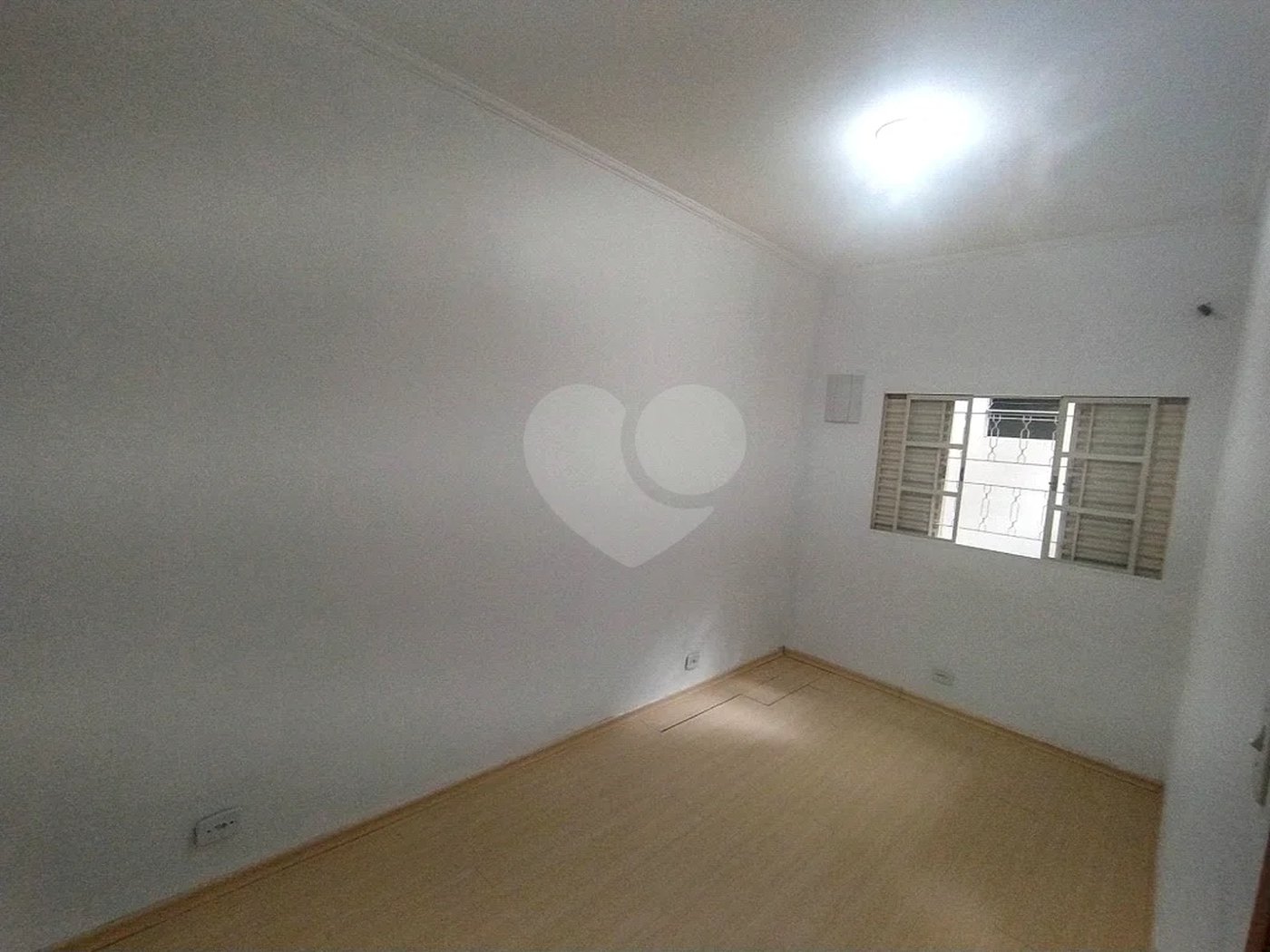 Casa à venda com 10 quartos, sendo 1 suíte, em Santa Teresinha, São Paulo, SP