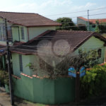 Casa à venda com 3 quartos, sendo 1 suíte, no Centro, Extrema, MG