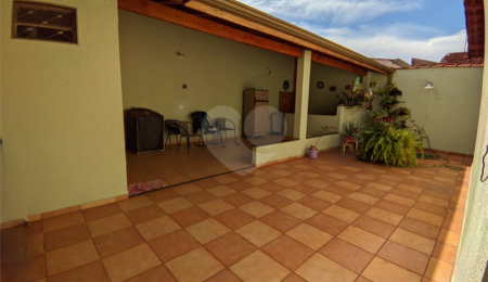 Casa à venda com 4 quartos, sendo 1 suíte,  em Valentina Figueiredo, Ribeirão Preto, SP