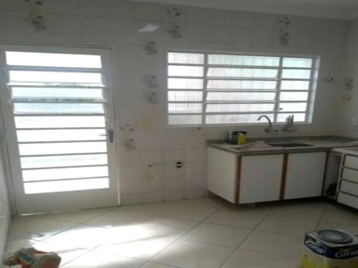 Casa à venda com 2 quartos, sendo 1 suíte, em Jardim Ester Yolanda, São Paulo, SP