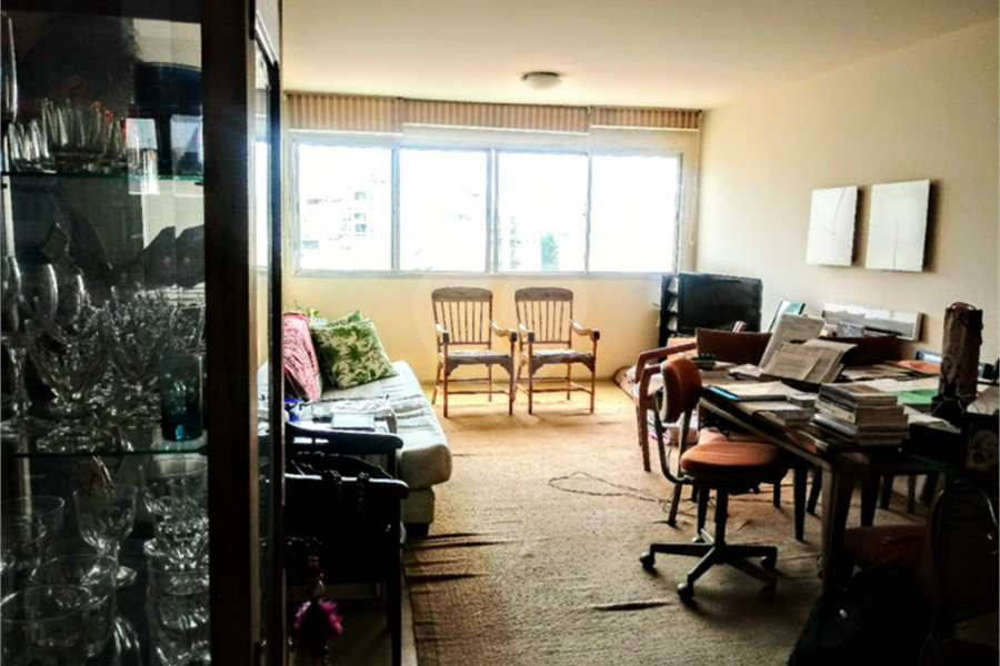 Apartamento à venda com 3 quartos, sendo 1 suíte,  em Perdizes, São Paulo, SP