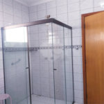 Casa à venda com 4 quartos, sendo 3 suítes, no condomínio Arujá 5, Arujá - SP