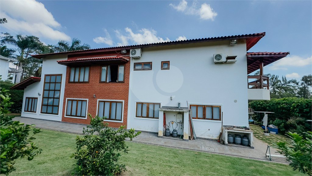 Casa à venda com 4 suítes no condomínio Monte Belo, Salto - SP