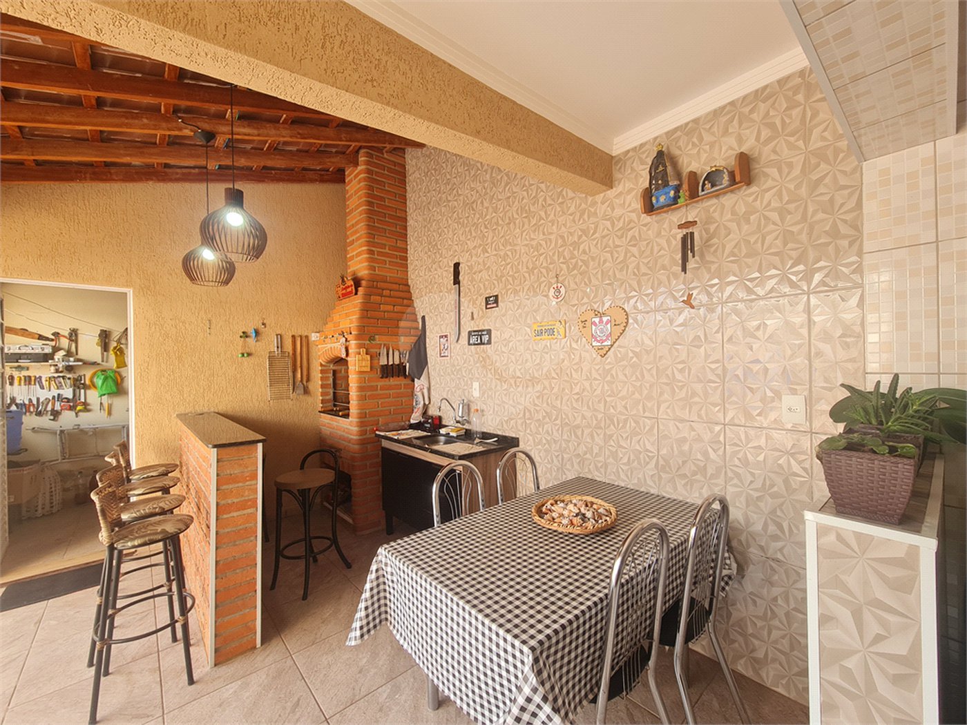 Casa à venda com 3 quartos, sendo 1 suíte,  no condomínio Reserva Ipanema I, Sorocaba - SP