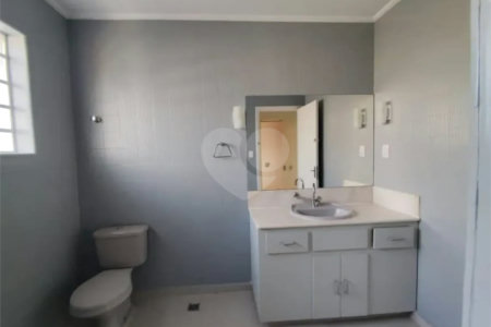 Sobrado para alugar com 3 quartos, sendo 1 suíte, em Jardim Vera Cruz, São Paulo, SP