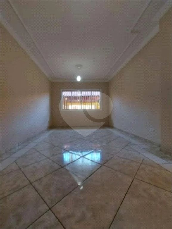 Sobrado à venda com 3 quartos, sendo 1 suíte, em Vila Piauí, São Paulo, SP