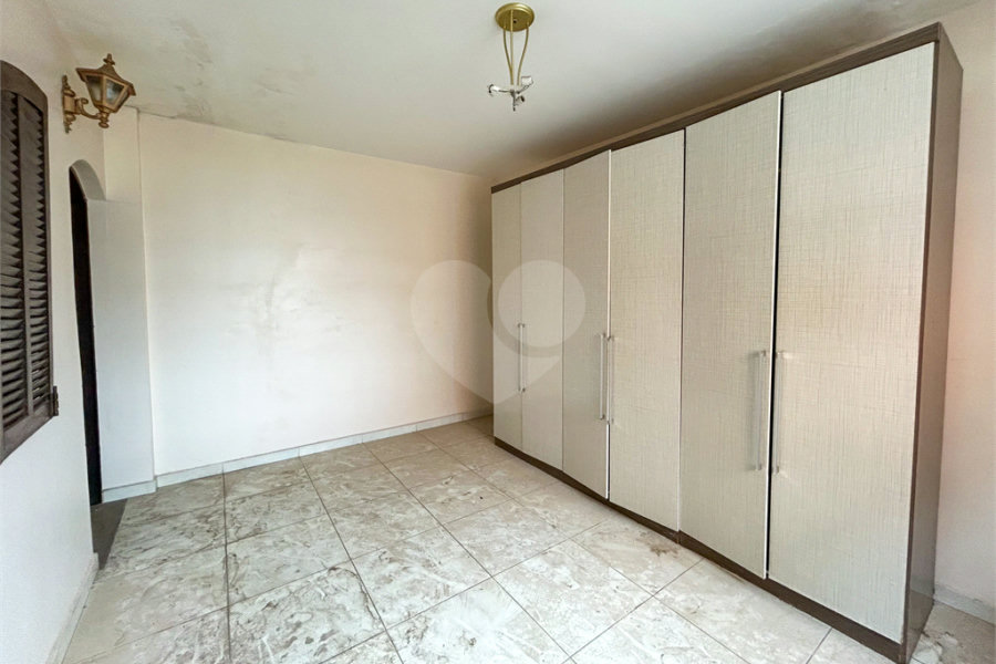 Sobrado à venda com 4 quartos, sendo 3 suítes, em Vila Prudente, São Paulo, SP