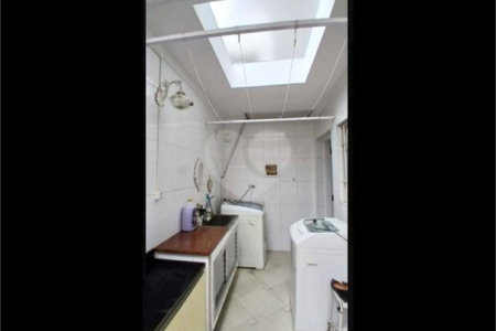 Casa à venda com 3 quartos, sendo 1 suíte, em Vila Ré, São Paulo, SP