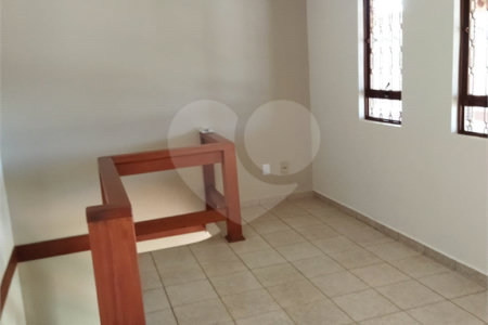 Sobrado à venda com 3 suítes em Vila Thais, Atibaia, SP