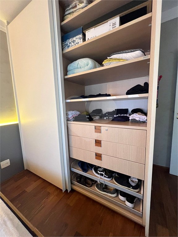 Apartamento à venda com 4 quartos, sendo 2 suítes,  em Brooklin Paulista, São Paulo, SP
