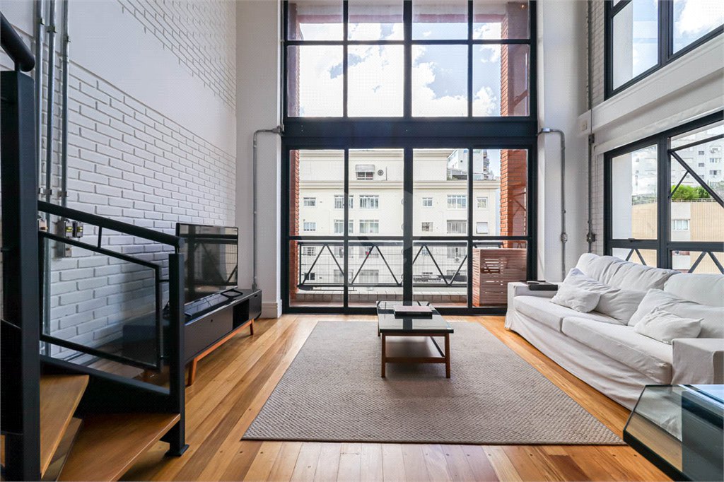 Apartamento à venda ou para alugar com 1 suíte em Jardim América, São Paulo, SP