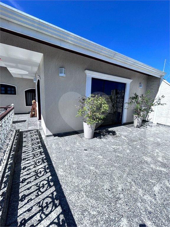 Casa à venda com 3 quartos, sendo 1 suíte, em Jardim do Lago, Jundiaí, SP