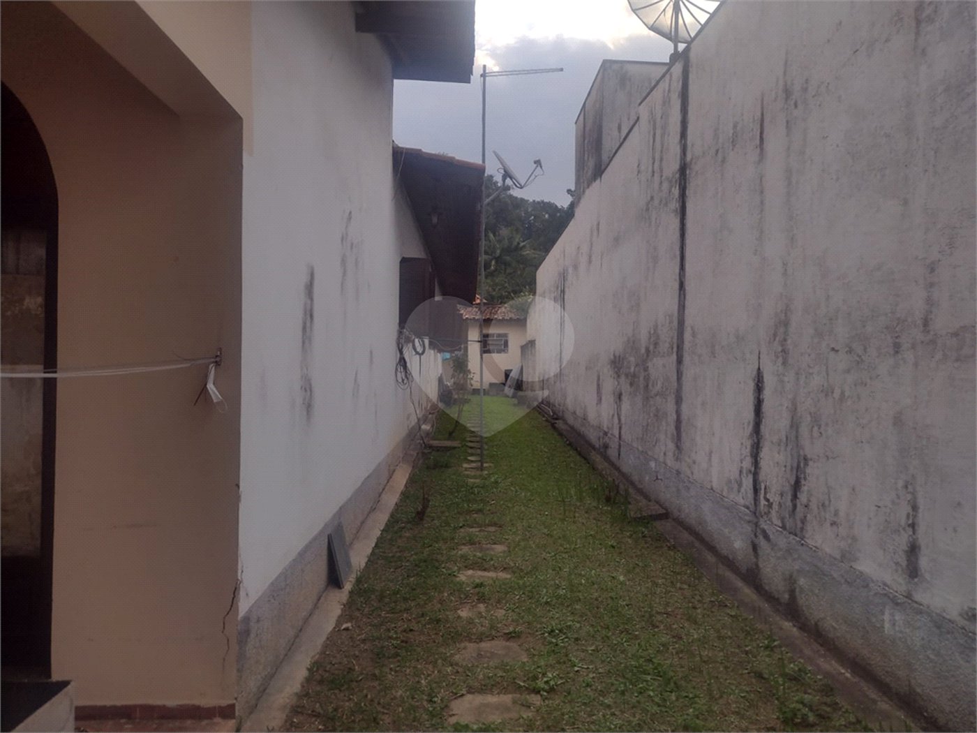 Casa à venda ou para alugar com 3 suítes em Tremembé, São Paulo, SP