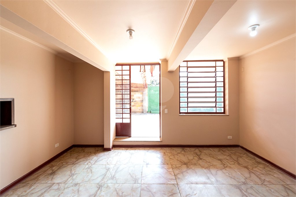 Casa à venda com 4 quartos, sendo 2 suítes, em Perdizes, São Paulo, SP