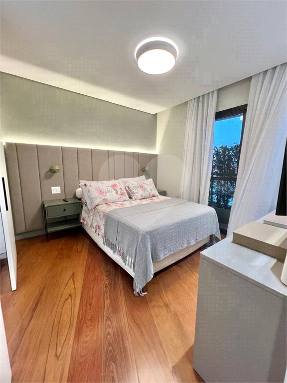 Apartamento à venda com 3 quartos, sendo 1 suíte, em Parque São Domingos, São Paulo, SP
