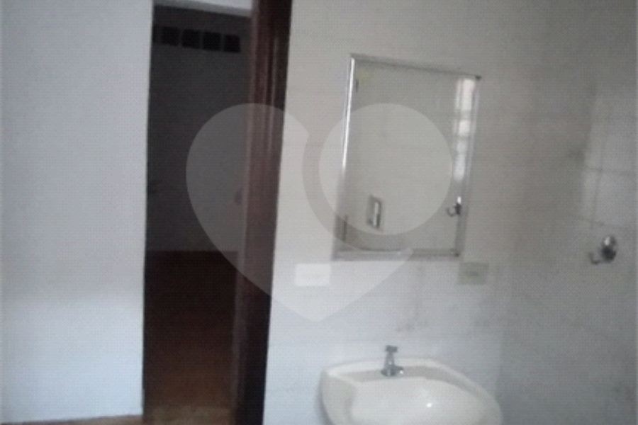 Sobrado à venda com 4 quartos, sendo 1 suíte, em Tucuruvi, São Paulo, SP