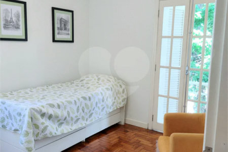 Sobrado à venda com 3 quartos, sendo 1 suíte, em Jardim São Paulo(zona Norte), São Paulo, SP