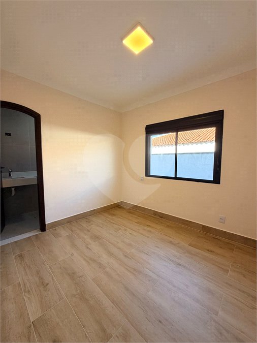 Casa à venda com 5 quartos, sendo 4 suítes, em Vila Rosália, Guarulhos, SP