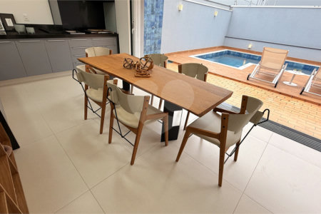 Casa à venda com 3 suítes no condomínio Jardim Residencial Dona Maria José, Indaiatuba - SP