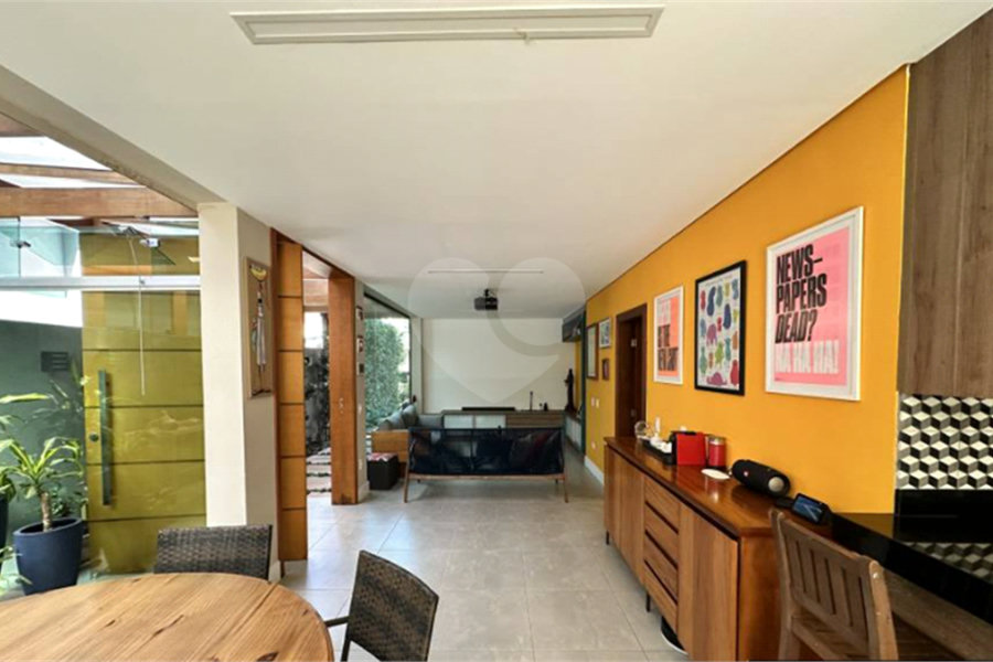 Casa à venda com 4 quartos, sendo 3 suítes, em Mandaqui, São Paulo, SP
