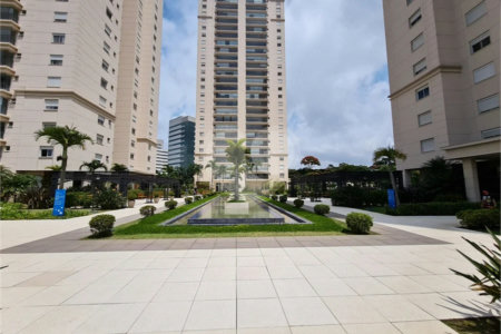 Apartamento à venda com 3 suítes em Jardim Marajoara, São Paulo, SP