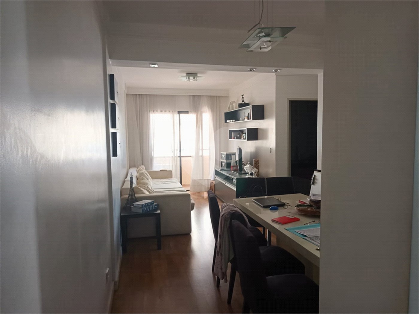 Apartamento à venda com 2 quartos, sendo 1 suíte,  em Chora Menino, São Paulo, SP