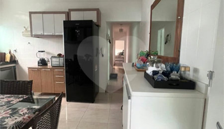 Casa à venda com 3 quartos em Vila Oliveira, Mogi das Cruzes, SP