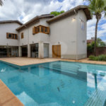 Casa à venda com 4 quartos, sendo 3 suítes,  no condomínio Royal Park, Ribeirão Preto - SP