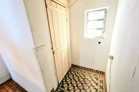 Casa com 3 dormitórios à venda, 119 m² por R$ 689.000,00 - Pompéia - Santos/SP