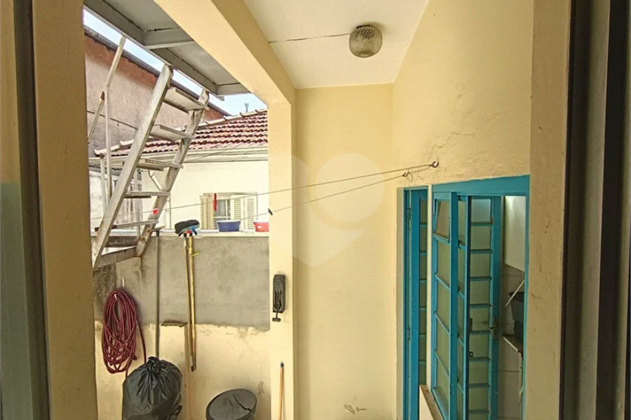 Casa Térrea à venda com 5 quartos, sendo 1 suíte,  em Chora Menino, São Paulo, SP