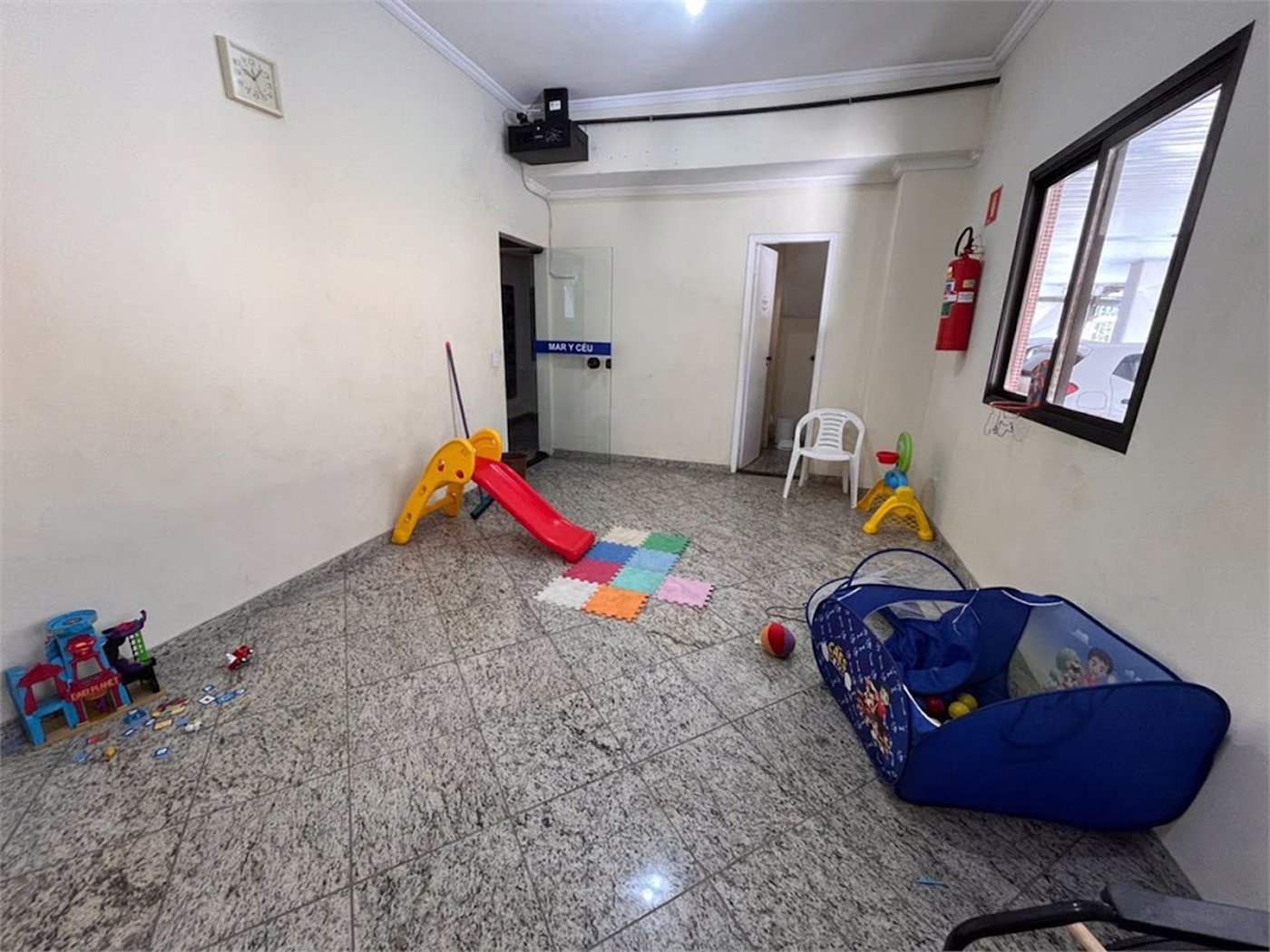 Apartamento à venda, 93 m² por R$ 350.000,00 - Enseada - Guarujá/SP