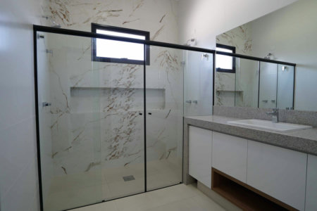 Casa à venda com 4 suítes no condomínio Gramado Park Residencial, Álvares Machado - SP