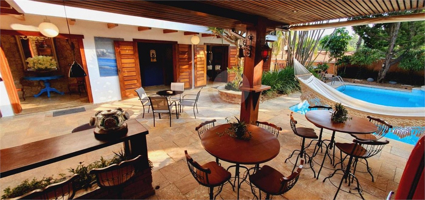 Casa à venda com 5 suítes em Jardim Leonor, São Paulo, SP