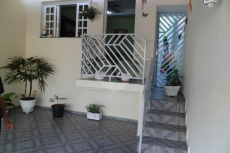 Sobrado à venda com 3 quartos, sendo 1 suíte, em Vila Medeiros, São Paulo, SP
