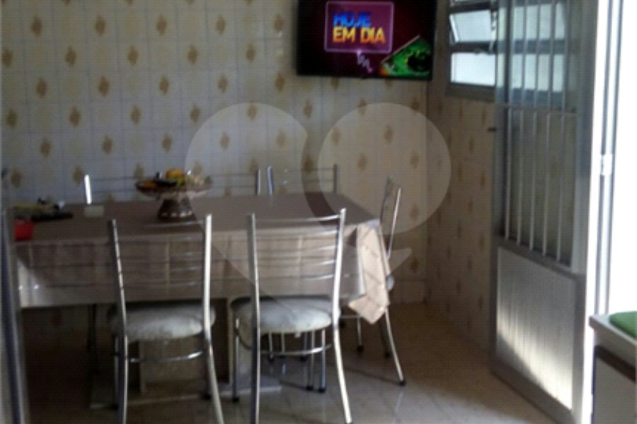 Casa à venda com 3 quartos, sendo 1 suíte, em Santana, São Paulo, SP