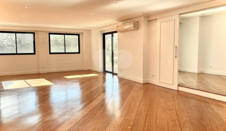 Apartamento à venda com 4 suítes em Jardim Marajoara, São Paulo, SP