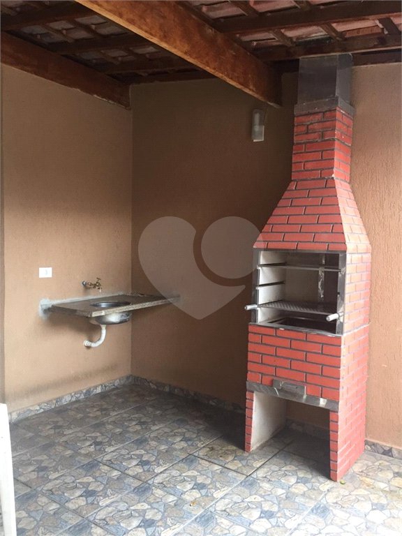 Casa à venda com 3 quartos, sendo 1 suíte,  em Recreio Estoril, Atibaia, SP