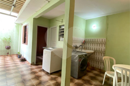 Sobrado à venda com 4 quartos, sendo 1 suíte, em Sumaré, São Paulo, SP