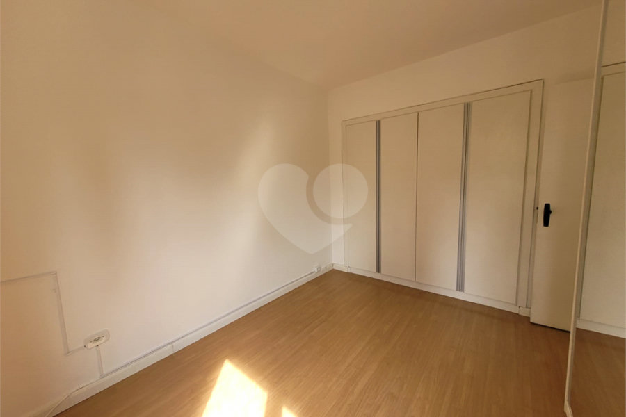 Apartamento à venda com 2 quartos em Vila Madalena, São Paulo, SP
