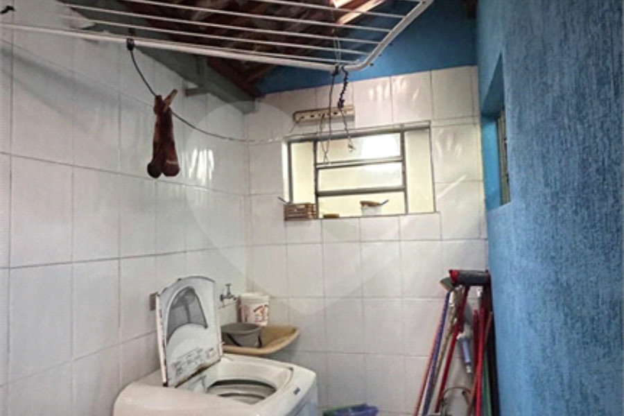 Casa à venda com 3 quartos no condomínio Vila Cantareira, São Paulo - SP
