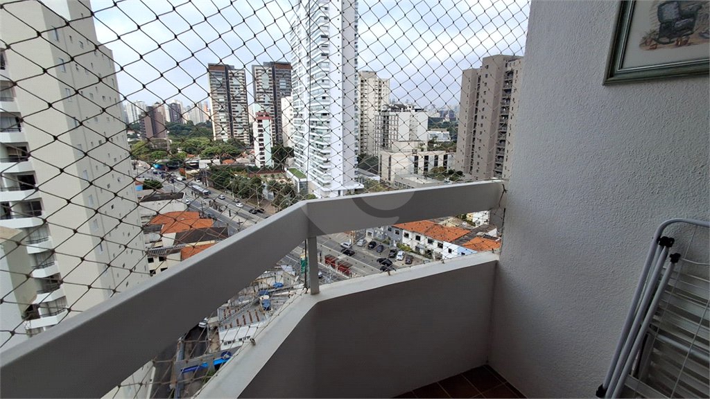 Apartamento à venda com 2 quartos em Brooklin, São Paulo, SP