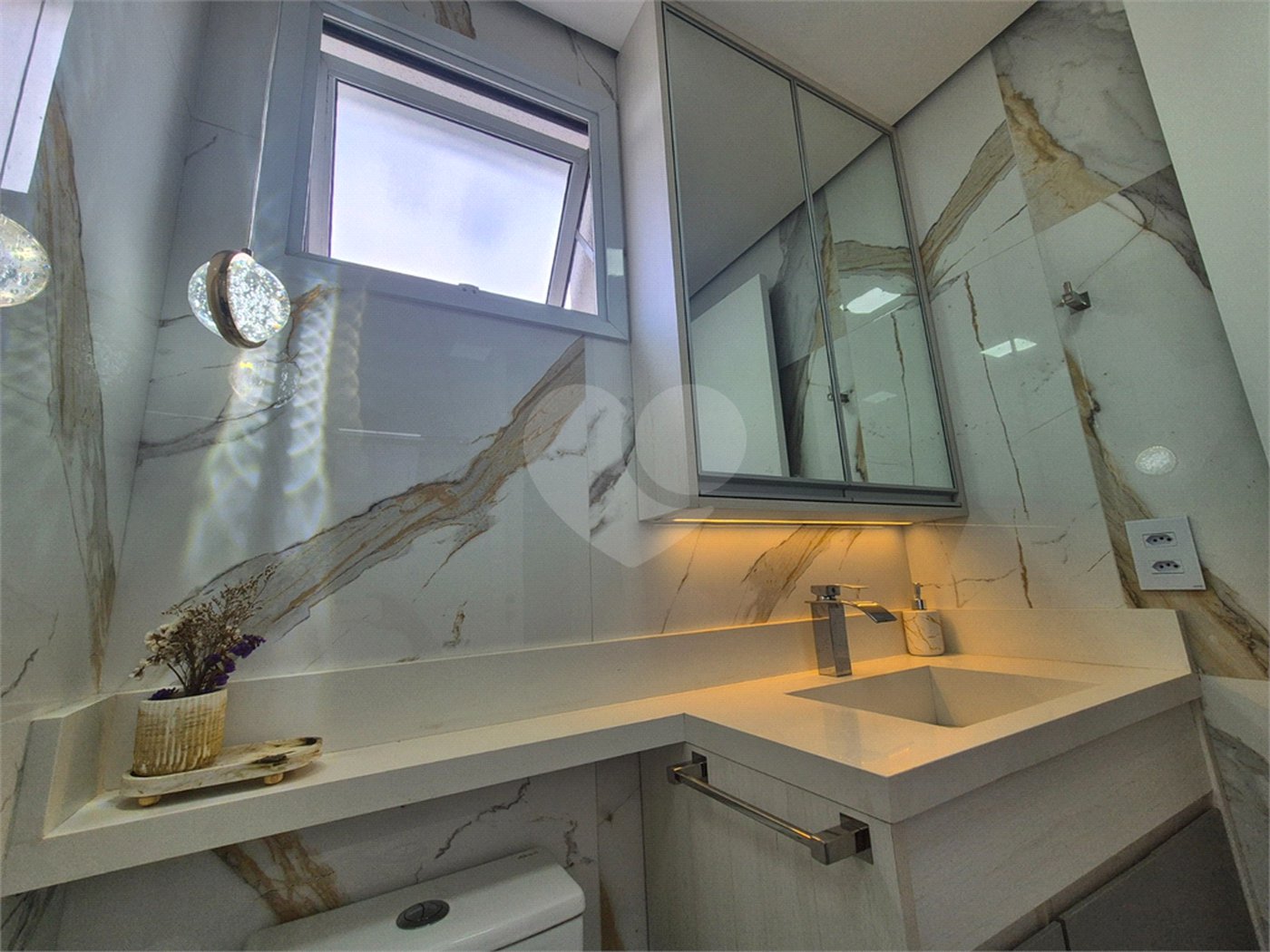 Apartamento à venda com 3 quartos, sendo 2 suítes, em Jardim Caboré, São Paulo, SP