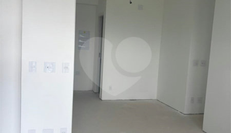 Apartamento à venda com 3 quartos, sendo 1 suíte, em Barueri, Barueri, SP