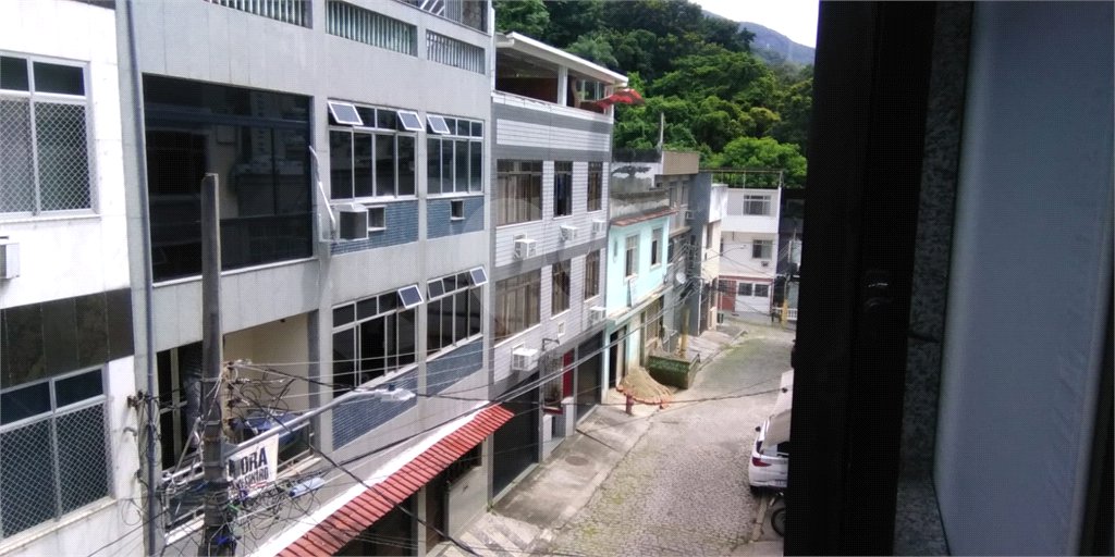 Casa à venda com 4 quartos, sendo 1 suíte, no condomínio Residencial Bom Pastor (casa de Vila)., Rio de Janeiro - RJ