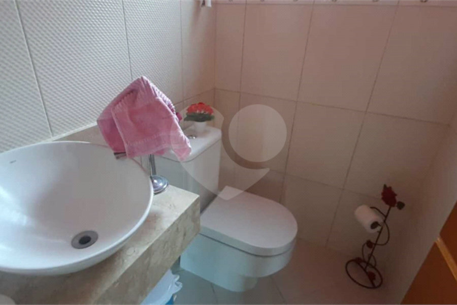 Condomínio à venda com 3 suítes em Caraguatá, Mairiporã, SP